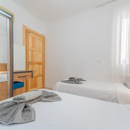 Appartement Pazar