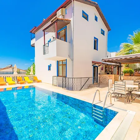 Pazar Kalkan
